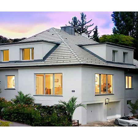 White Villa Baden Exteriér fotografie